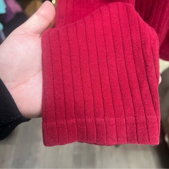 !SOLD! NORTHERN REFLECTIONS Red Turtleneck Women's Top Ribbed Sweater Large - Picture 4 of 6